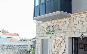 Chloe Boutique Hotel